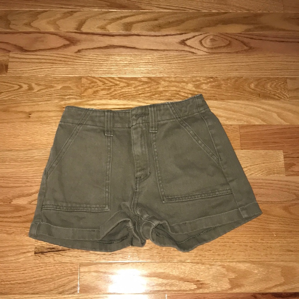 PacSun mom cargo shorts